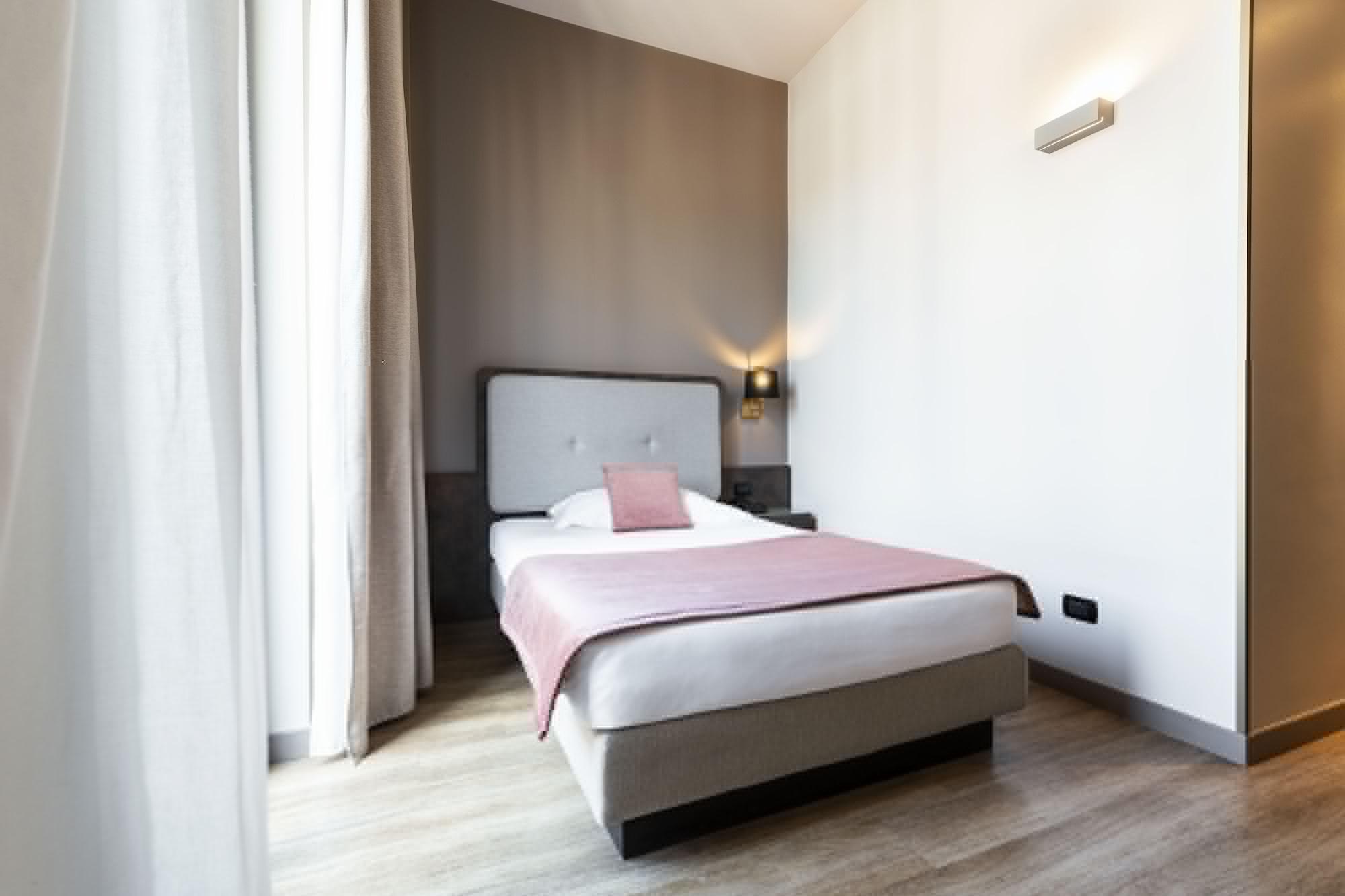 Mokinba Hotels King Milano Eksteriør billede