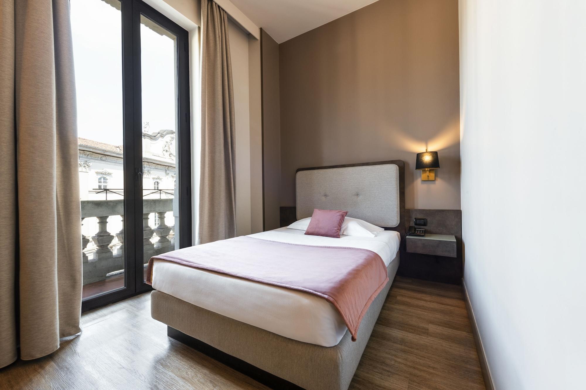 Mokinba Hotels King Milano Eksteriør billede
