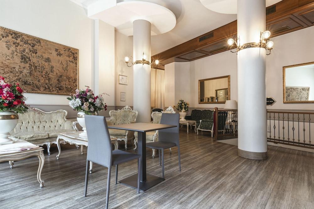 Mokinba Hotels King Milano Eksteriør billede