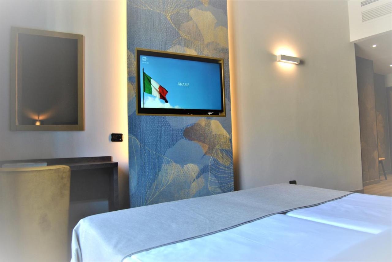 Mokinba Hotels King Milano Eksteriør billede